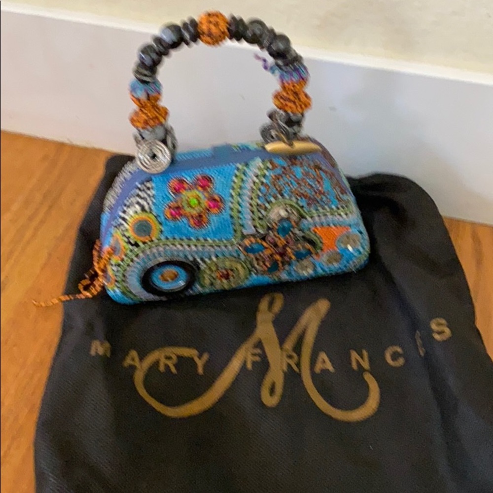 Mary Frances beautiful beaded clutch